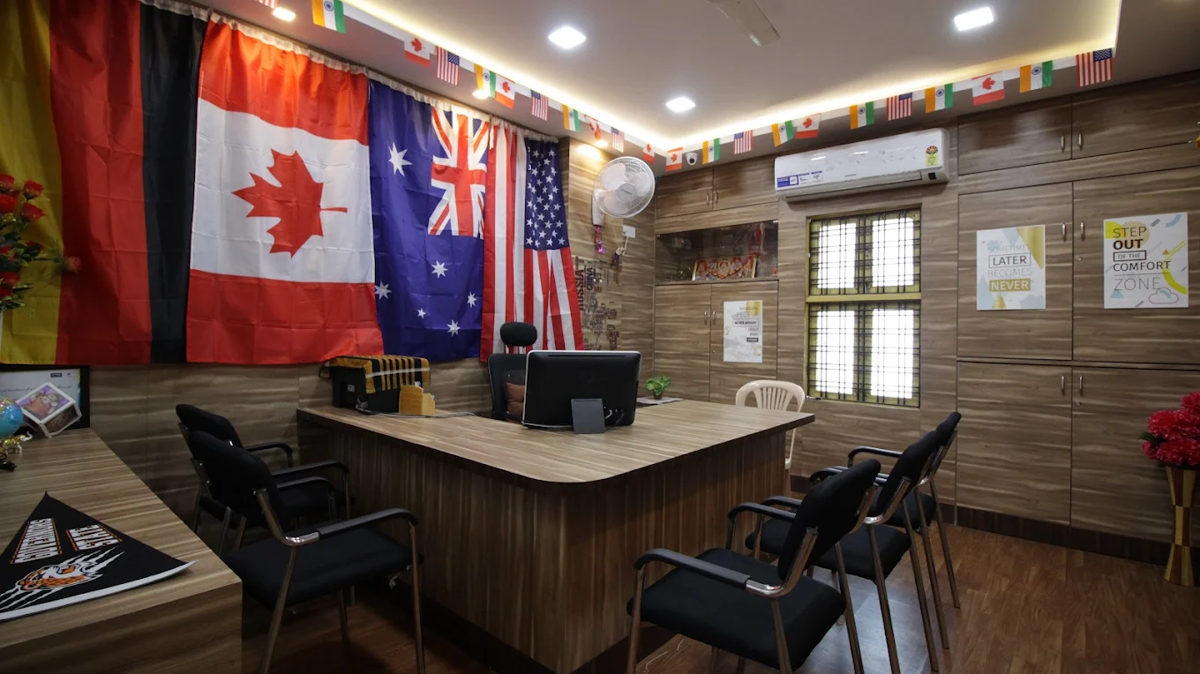 A student discussing options at Osian Overseas Consultancy