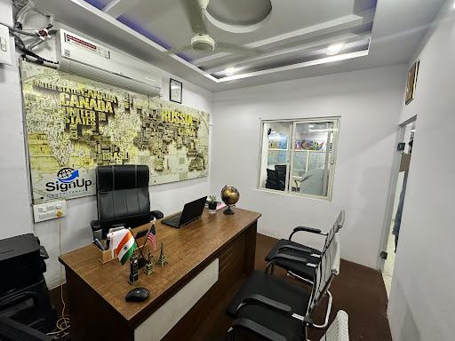 SignUp Consultancy gallery image 2