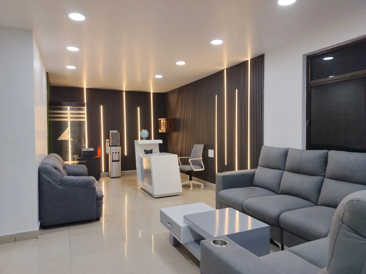 A free consultation sign.